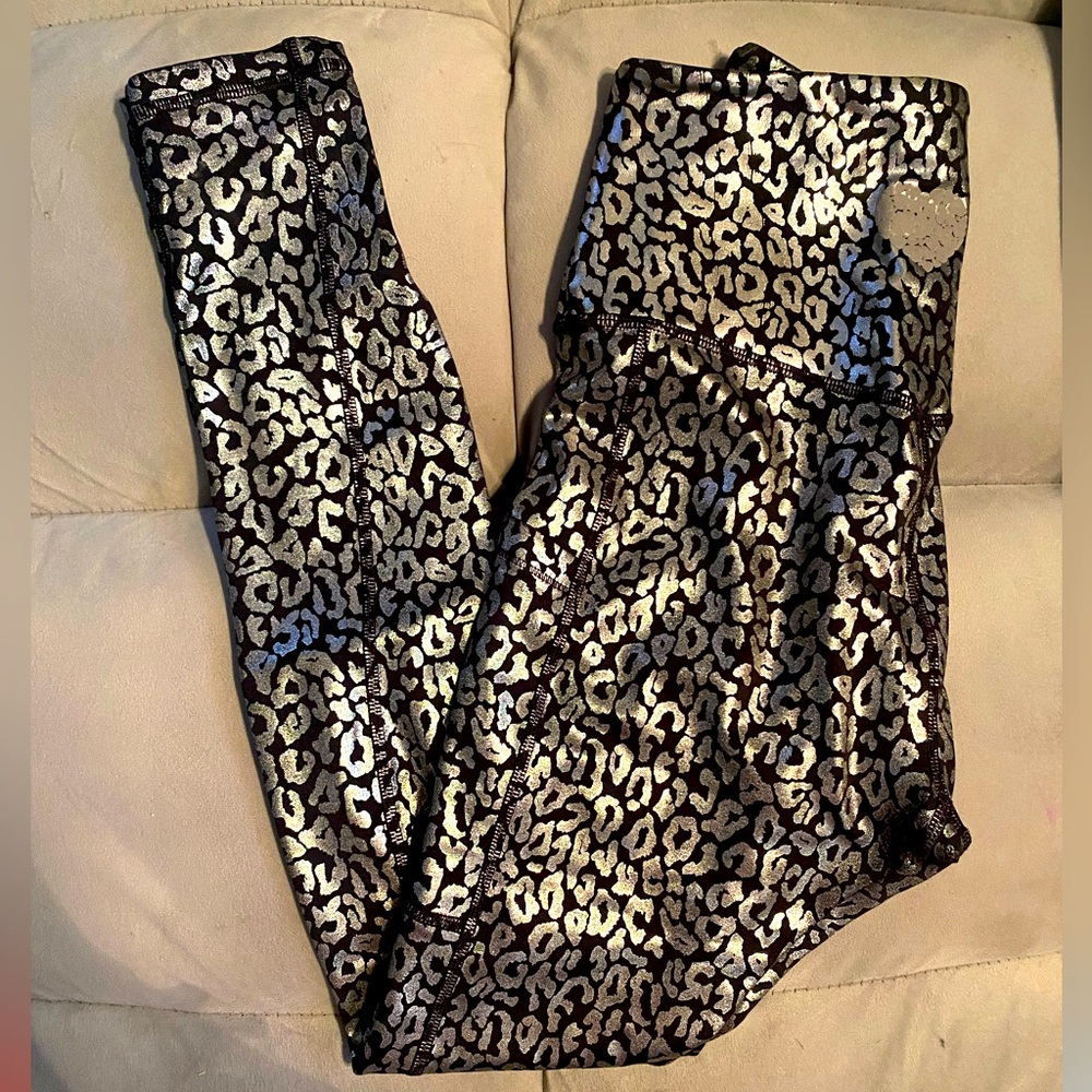 Shiny X-Small like new black and sliver leopard print leggings